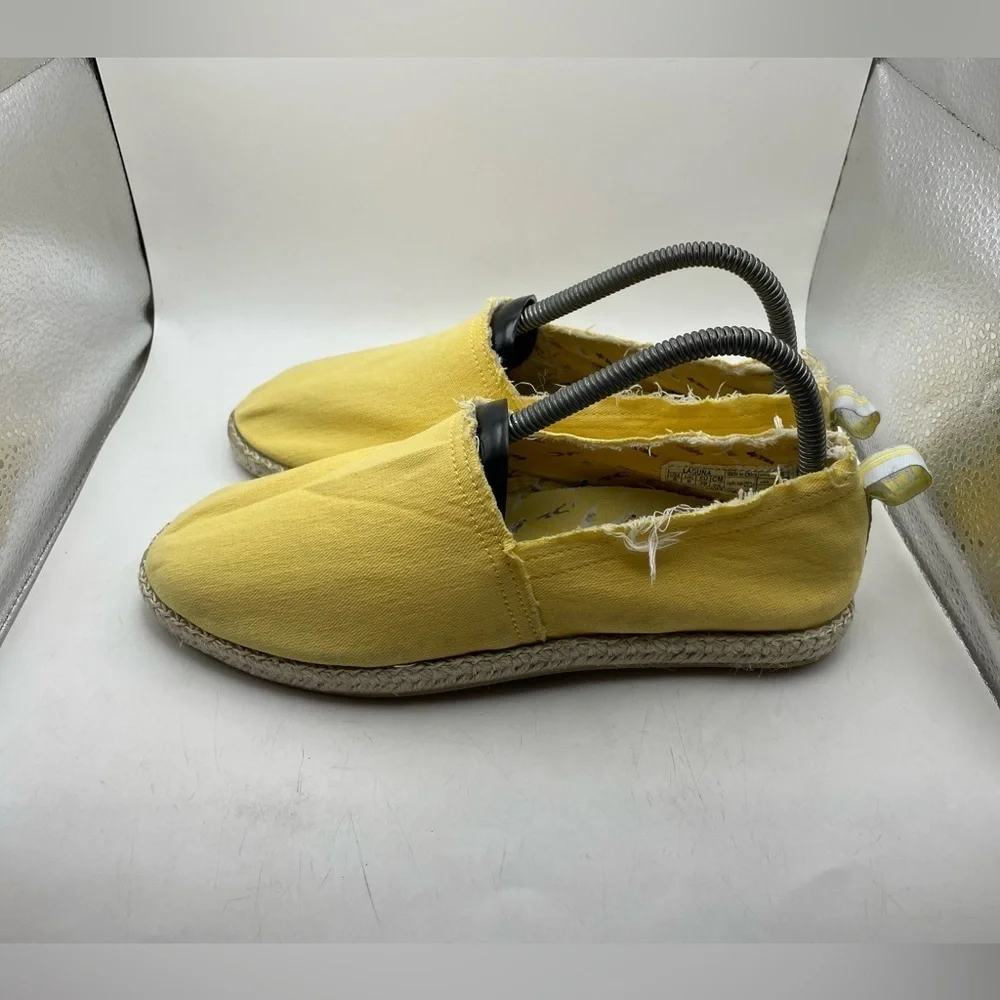 Vionic Beach Laguna women’s yellow espadrilles size 8